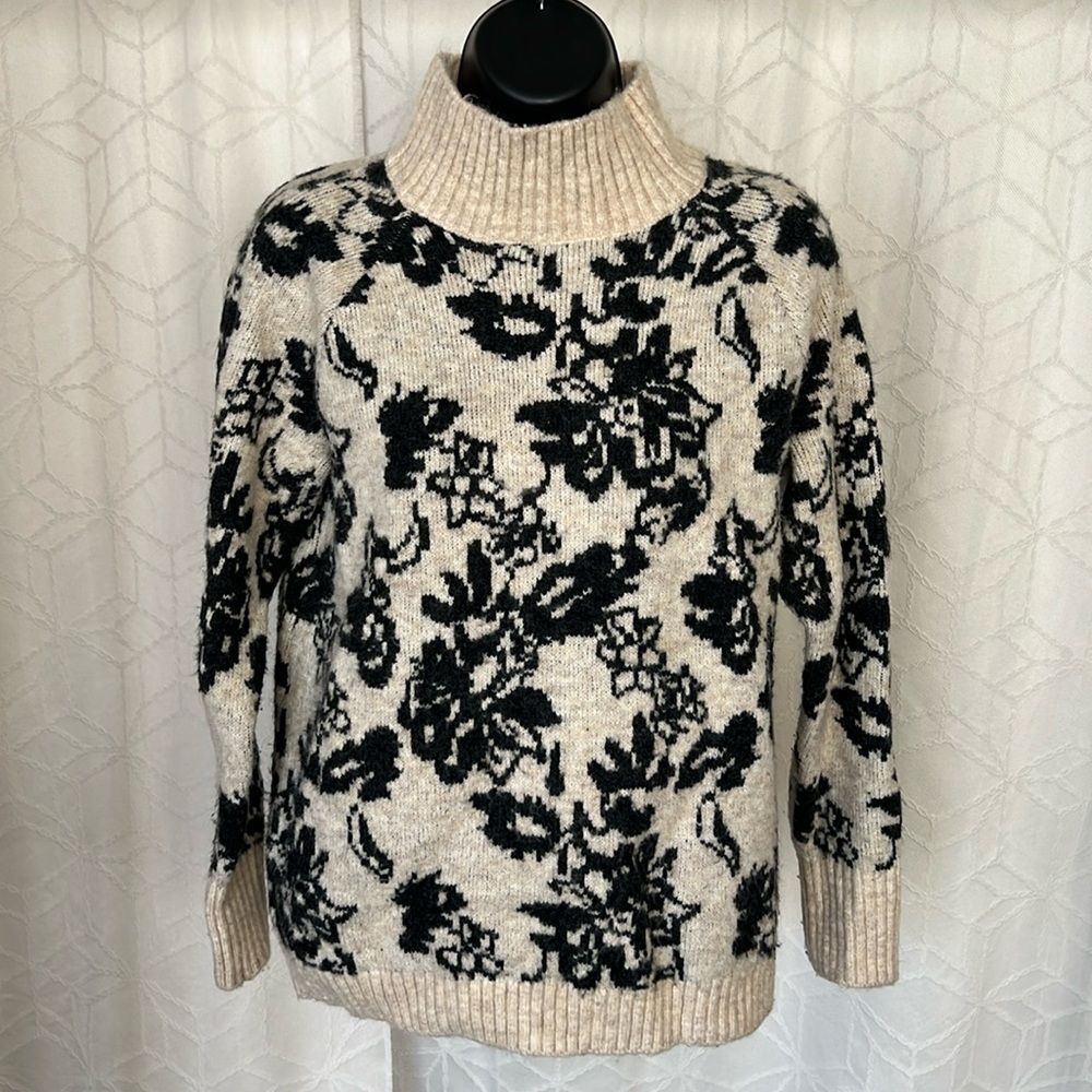 Peyton Primrose Acrylic Neutral Floral Sweater